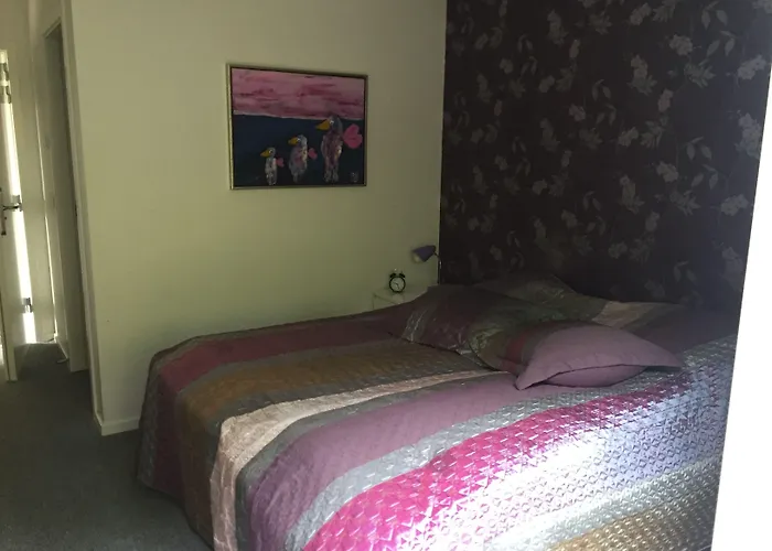 Bromolle אורחן 3*